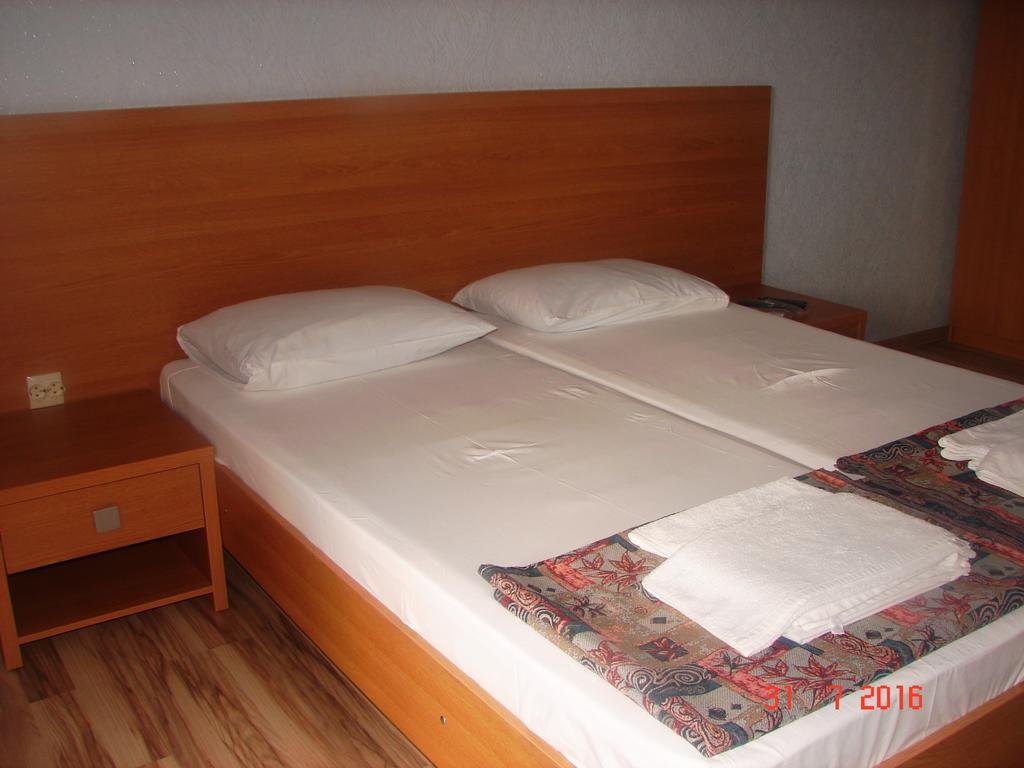 Гостевой дом Mini Hotel Beliy Parus Вардане