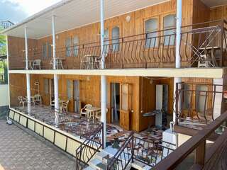 Гостевой дом Гостевой дом Белый парус Вардане-1