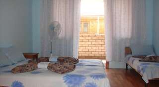 Гостевой дом Mini Hotel Beliy Parus Вардане Стандартный двухместный номер с 1 кроватью или 2 отдельными кроватями-30